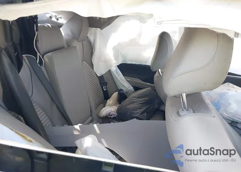 2018 Toyota Camry Se from USA, damaged, VIN 4T1B11HK1JU136810